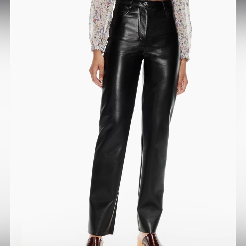 Aritzia Melina Pant Size 0 short